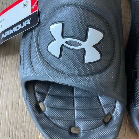 Under Armour Men’s Locker Room Slides - Picture 2 of 4